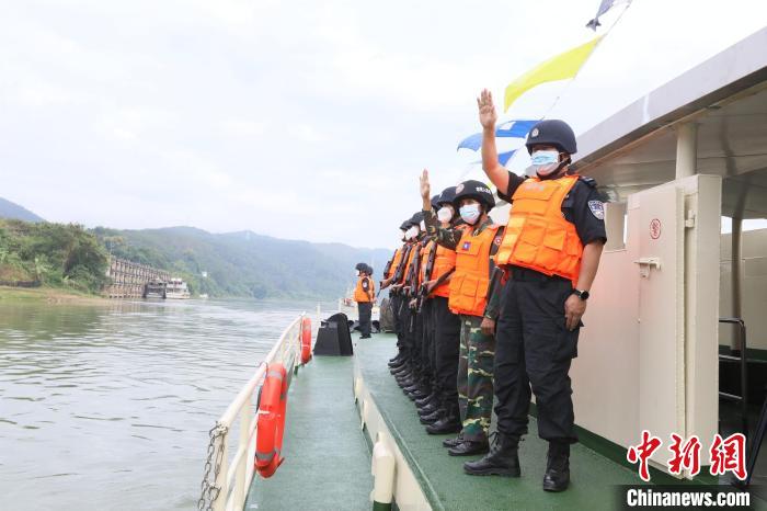 图为第110次中老缅泰湄公河联合巡逻执法启动。　云南省公安厅新闻办公室提供